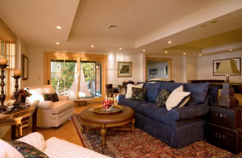 Beautiful Lake House Interior Design – Design Corner | Design ...