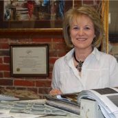 CarolsCustomDraperiesandInteriors