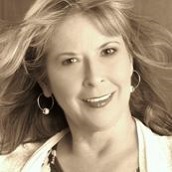 DecoratingDenInteriors-CharletteRay